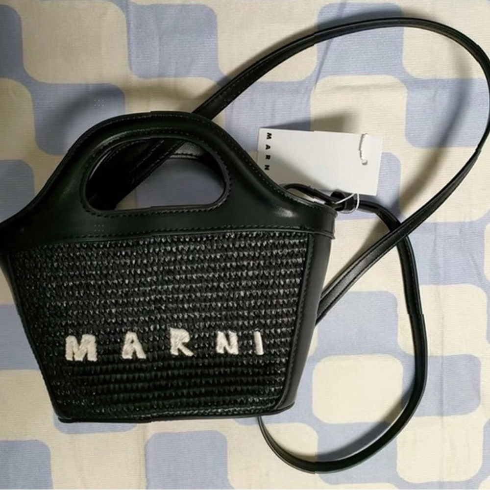 Modern Marni Black Leather & Straw-Style Bag